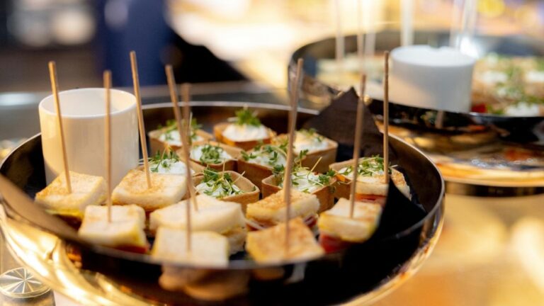 WHY You Should Hire An Event Planner 🎉 (5)